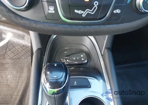 2017 Chevrolet Malibu 1Lt из США, поврежденный, VIN 1G1ZE5ST5HF152371